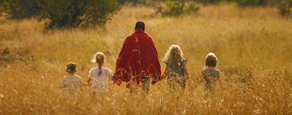 Walking-safari-with-kids-Mara-Bush-houses-main